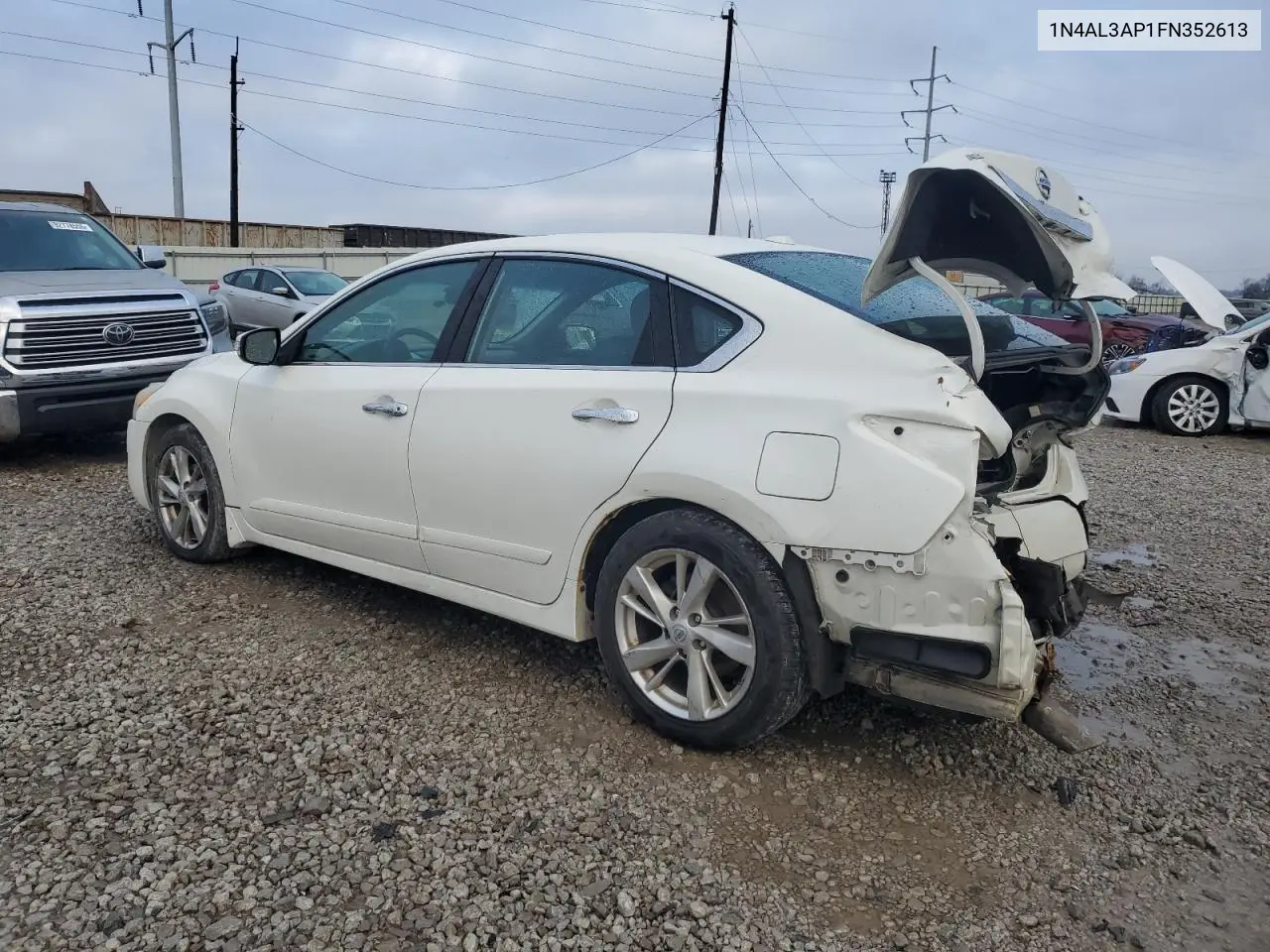 1N4AL3AP1FN352613 2015 Nissan Altima 2.5
