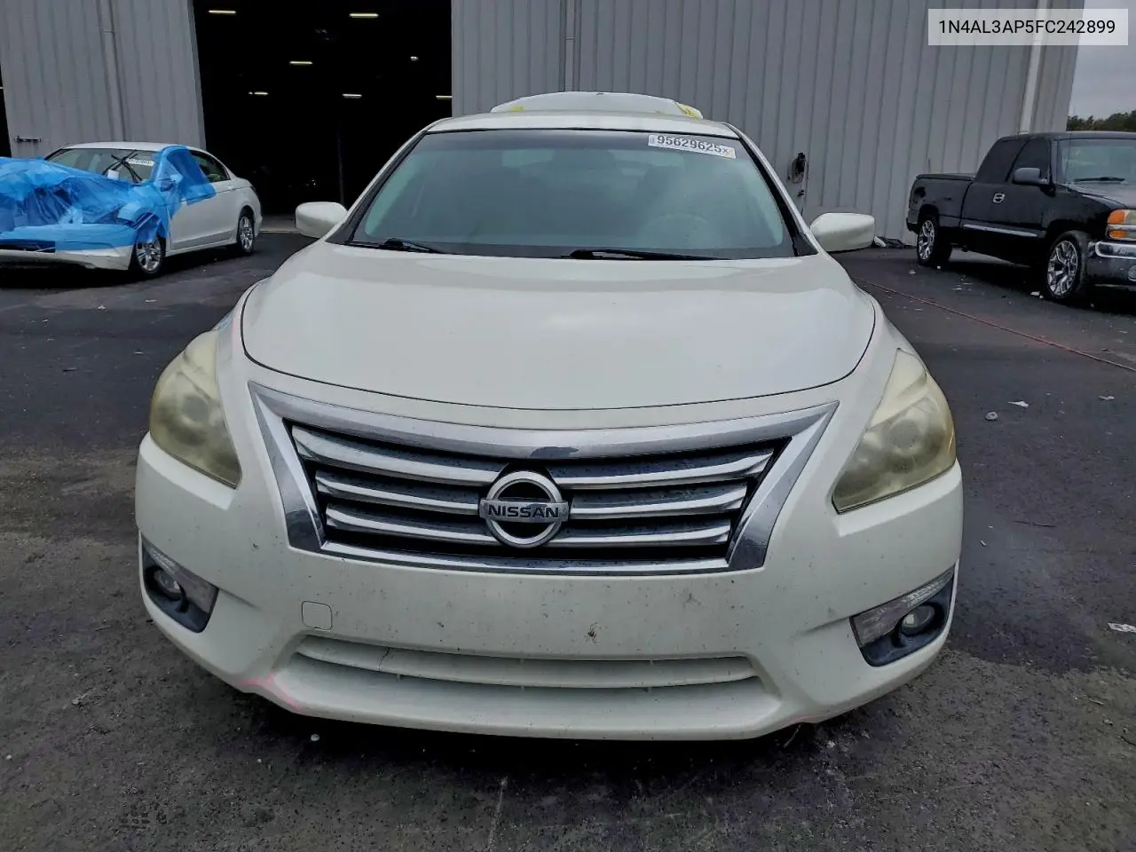 1N4AL3AP5FC242899 2015 Nissan Altima 2.5