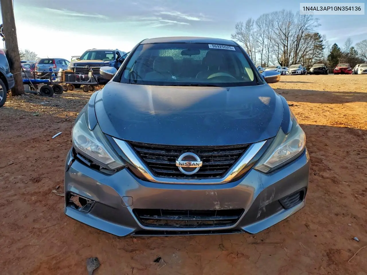 1N4AL3AP1GN354136 2016 Nissan Altima 2.5