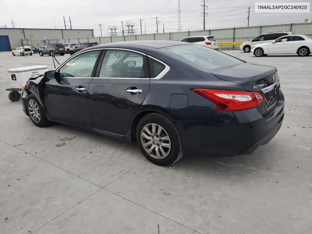 1N4AL3AP2GC240920 2016 Nissan Altima 2.5