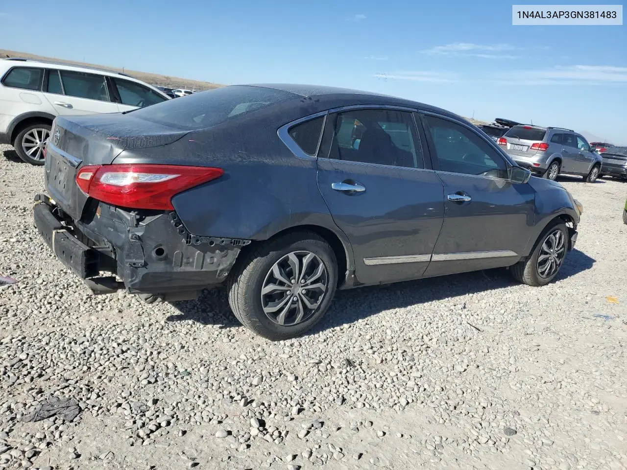 1N4AL3AP3GN381483 2016 Nissan Altima 2.5
