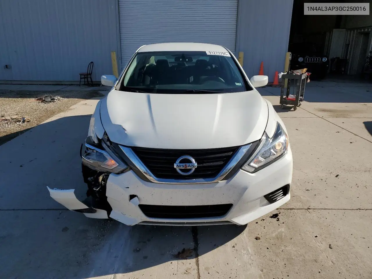 1N4AL3AP3GC250016 2016 Nissan Altima 2.5