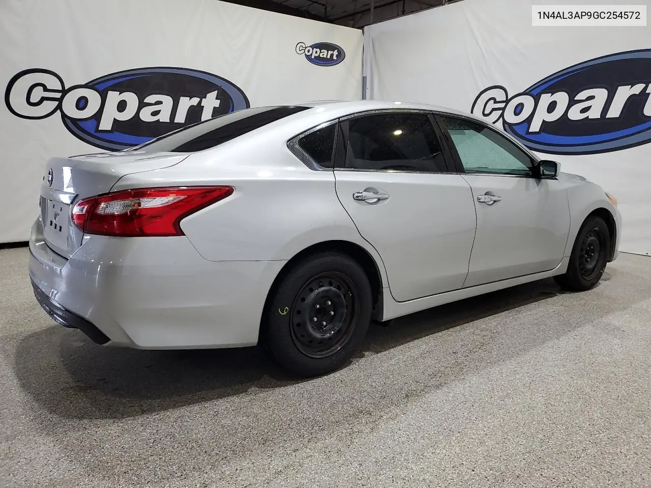 1N4AL3AP9GC254572 2016 Nissan Altima 2.5