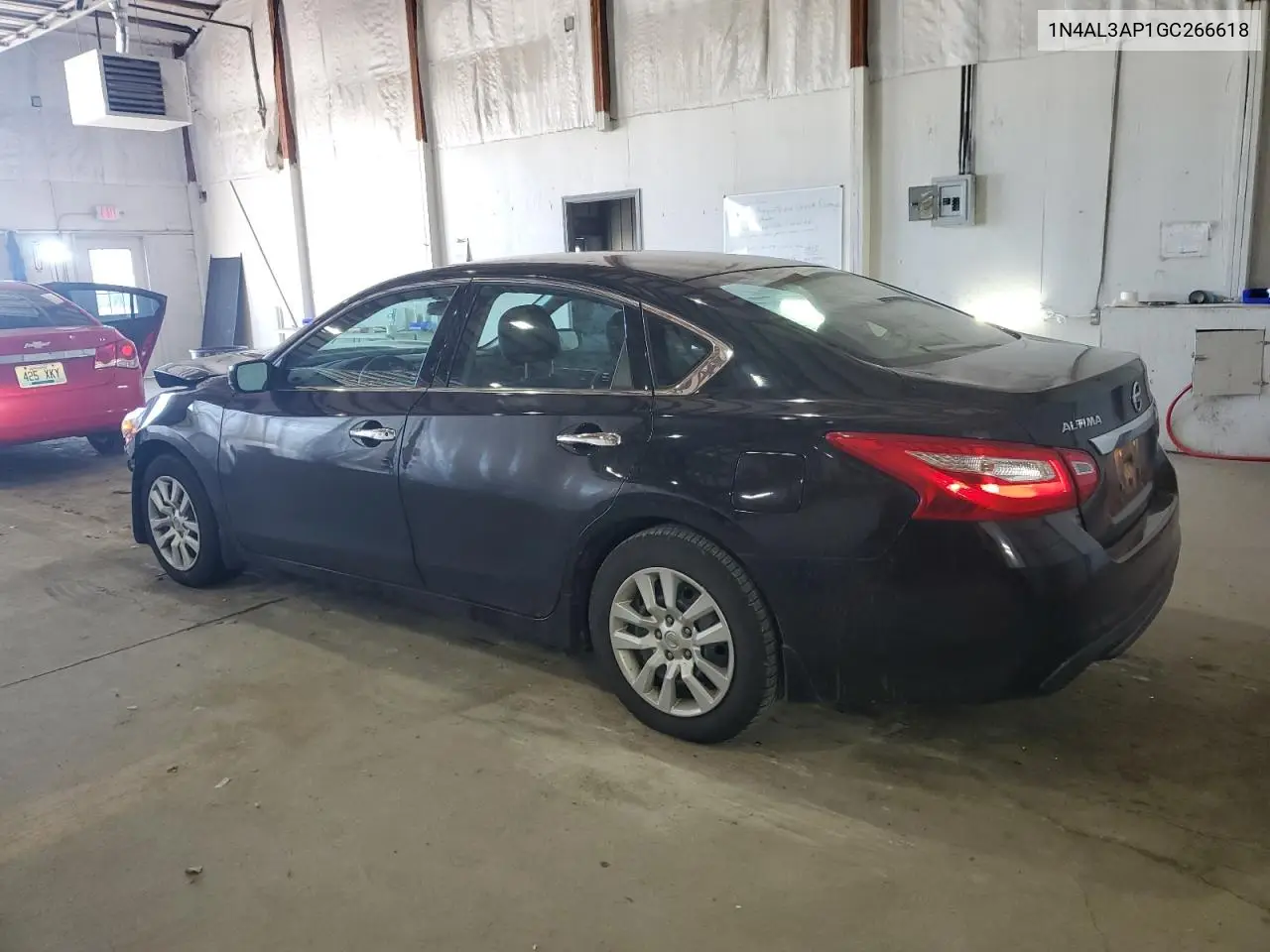 1N4AL3AP1GC266618 2016 Nissan Altima 2.5