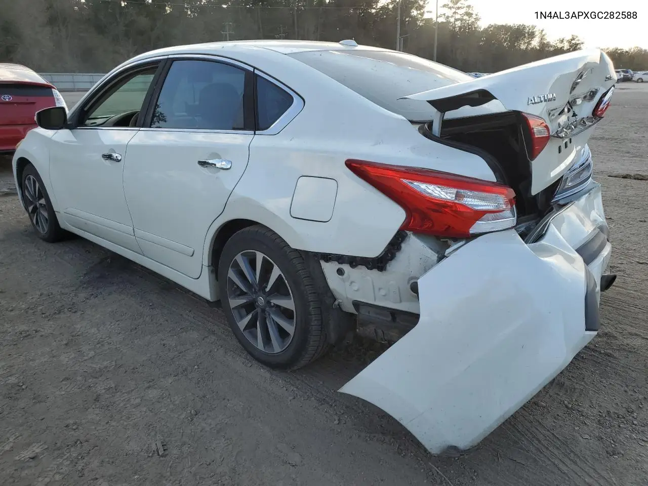 1N4AL3APXGC282588 2016 Nissan Altima 2.5