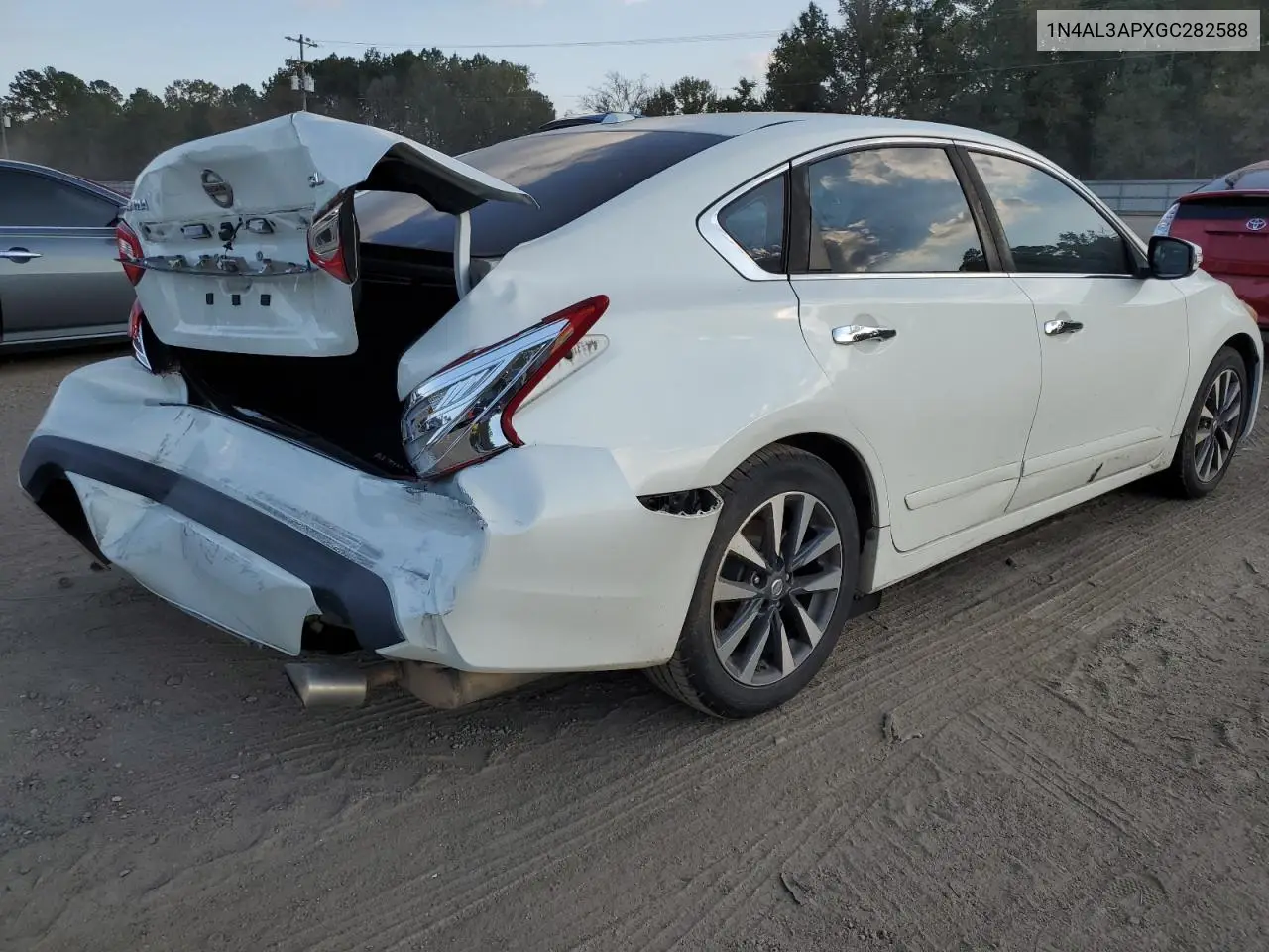 1N4AL3APXGC282588 2016 Nissan Altima 2.5