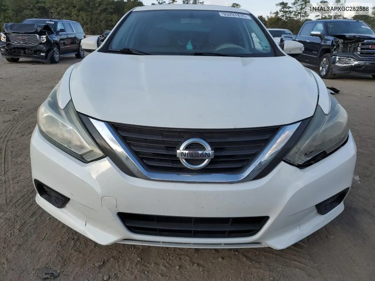 1N4AL3APXGC282588 2016 Nissan Altima 2.5