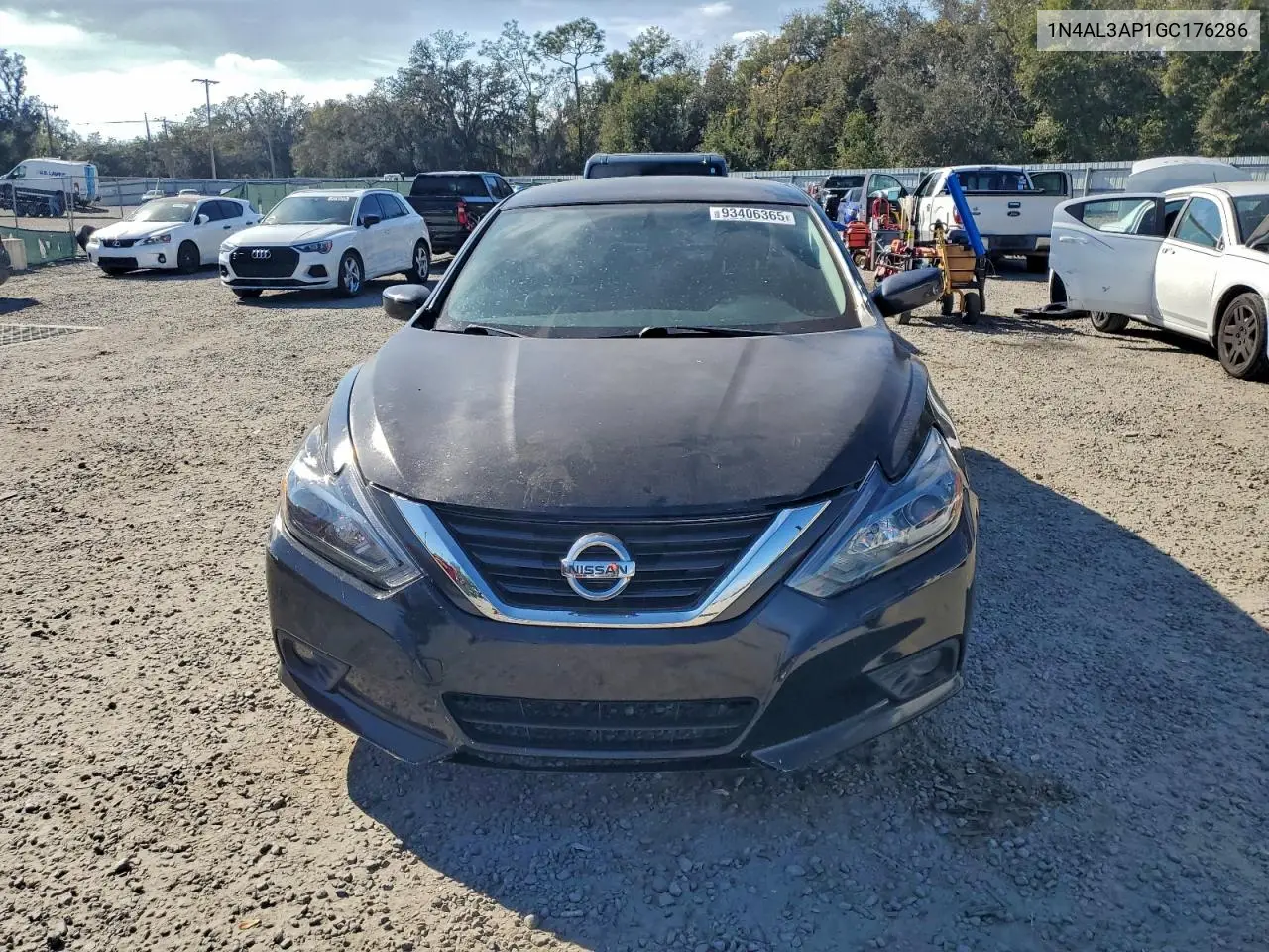 1N4AL3AP1GC176286 2016 Nissan Altima 2.5