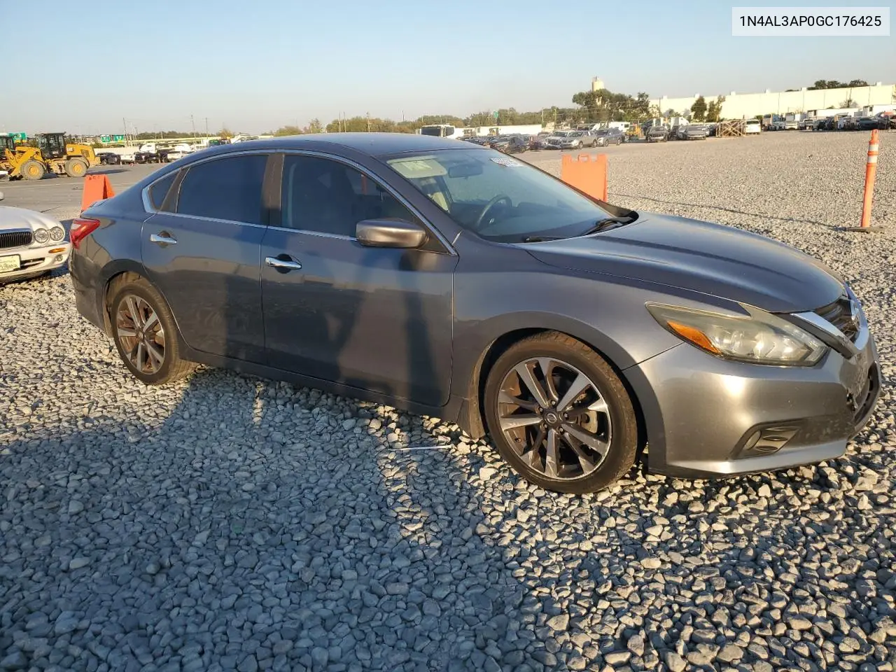 1N4AL3AP0GC176425 2016 Nissan Altima 2.5