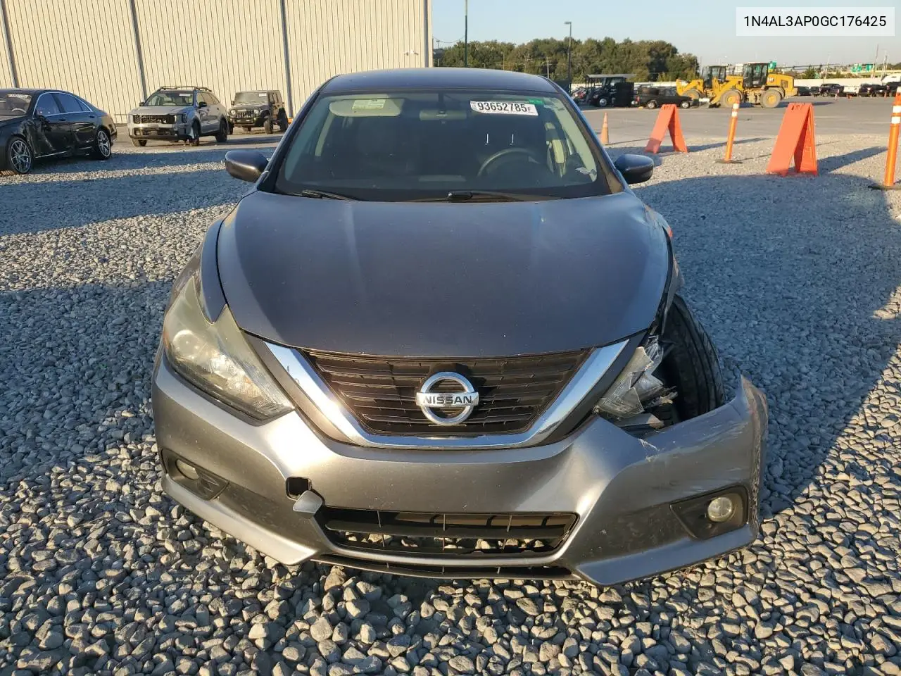 1N4AL3AP0GC176425 2016 Nissan Altima 2.5