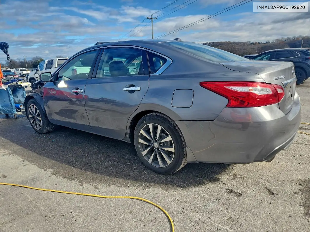1N4AL3AP9GC192820 2016 Nissan Altima 2.5