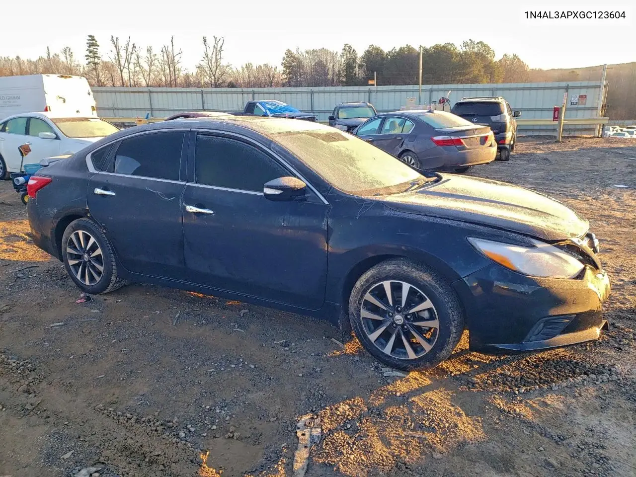 1N4AL3APXGC123604 2016 Nissan Altima 2.5