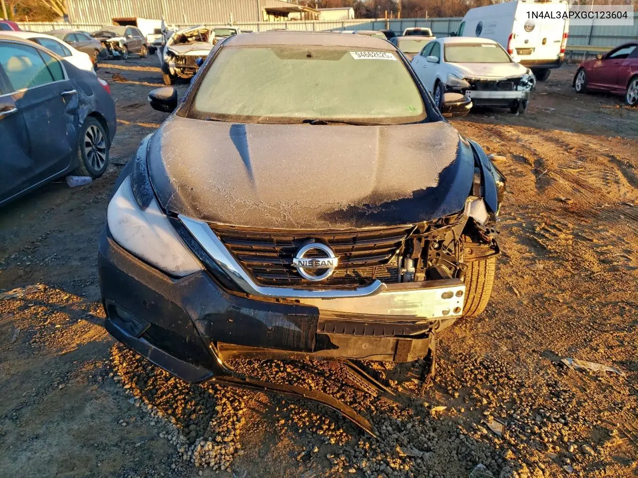 1N4AL3APXGC123604 2016 Nissan Altima 2.5