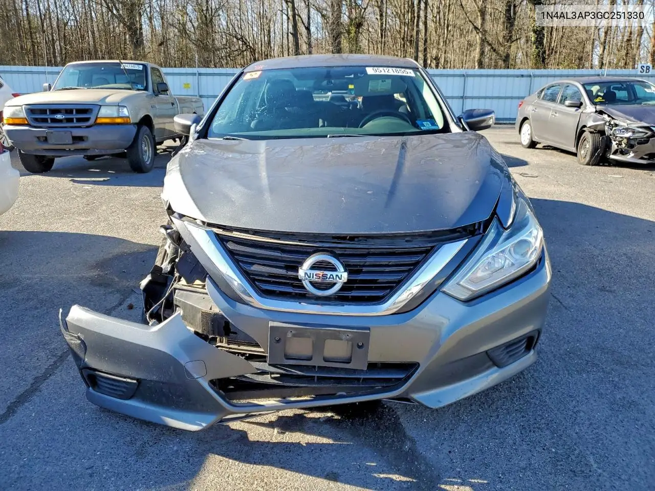 1N4AL3AP3GC251330 2016 Nissan Altima 2.5