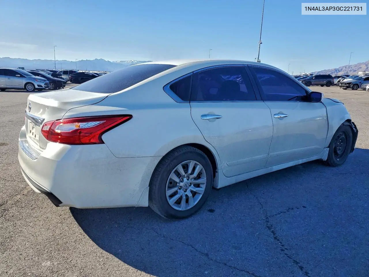 1N4AL3AP3GC221731 2016 Nissan Altima 2.5