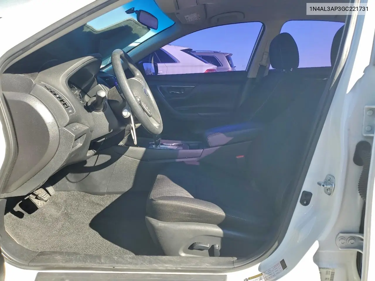 1N4AL3AP3GC221731 2016 Nissan Altima 2.5