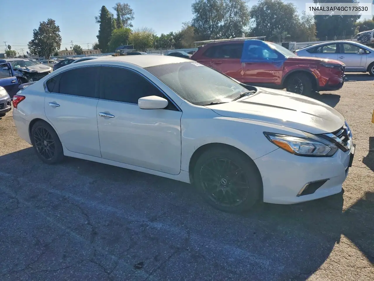 1N4AL3AP4GC173530 2016 Nissan Altima 2.5