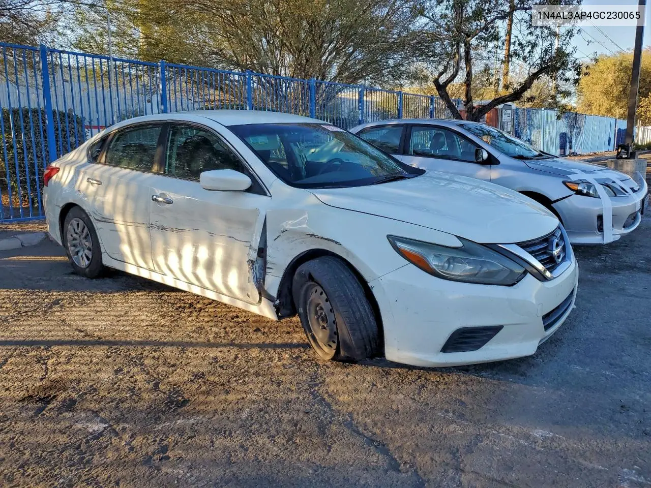 1N4AL3AP4GC230065 2016 Nissan Altima 2.5