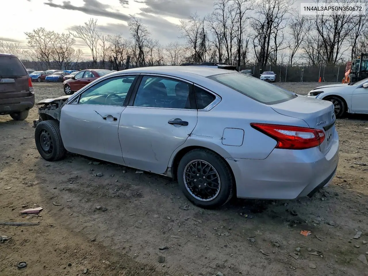 1N4AL3AP5GN350672 2016 Nissan Altima 2.5