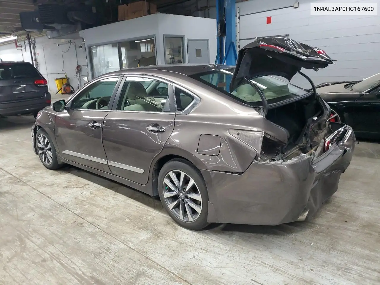 1N4AL3AP0HC167600 2017 Nissan Altima 2.5