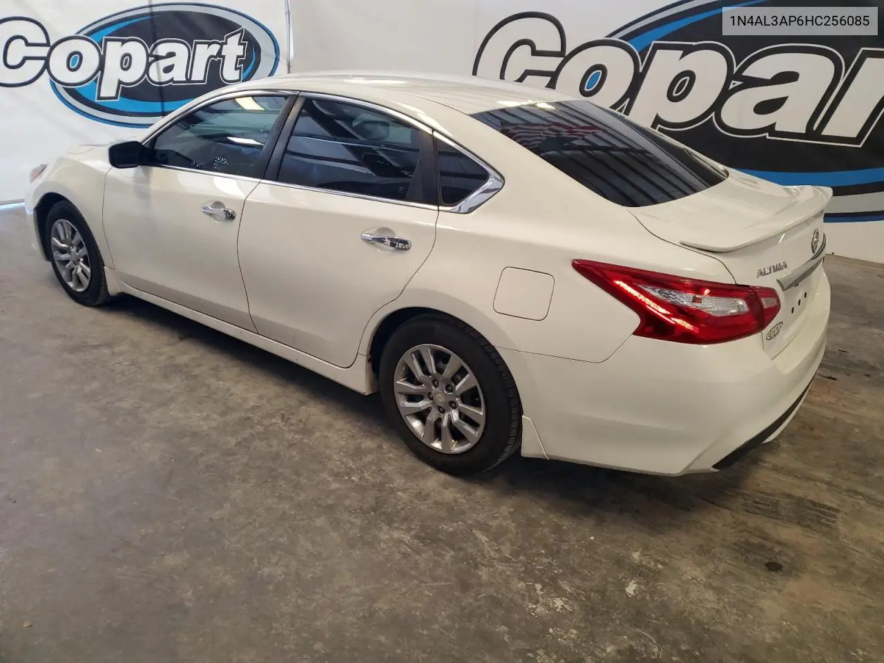 1N4AL3AP6HC256085 2017 Nissan Altima 2.5