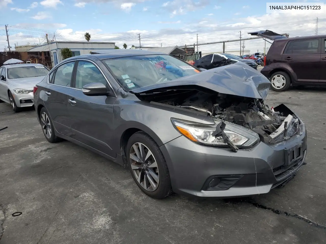 1N4AL3AP4HC151223 2017 Nissan Altima 2.5
