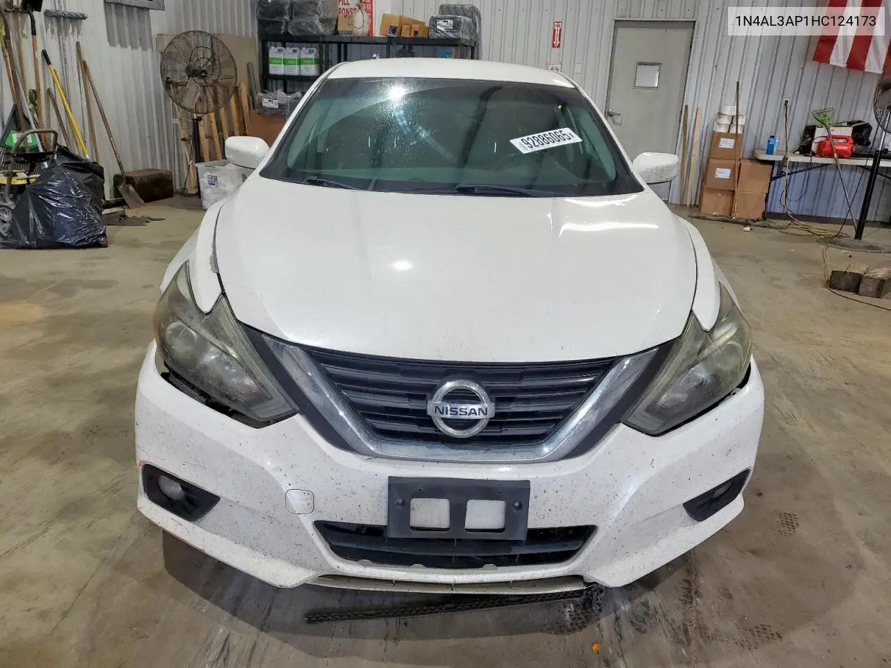 1N4AL3AP1HC124173 2017 Nissan Altima 2.5