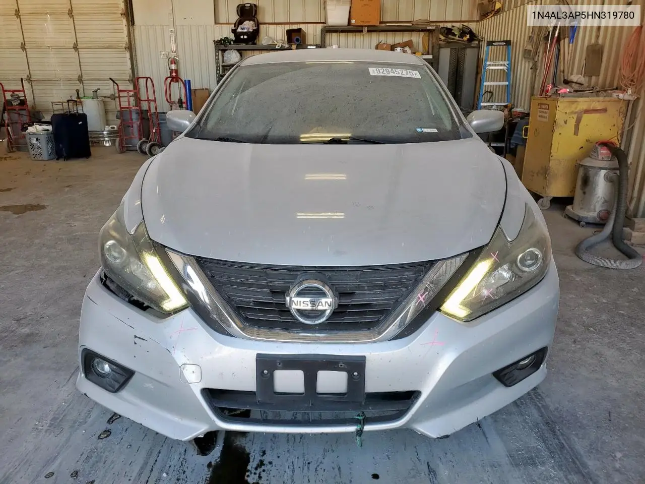 1N4AL3AP5HN319780 2017 Nissan Altima 2.5