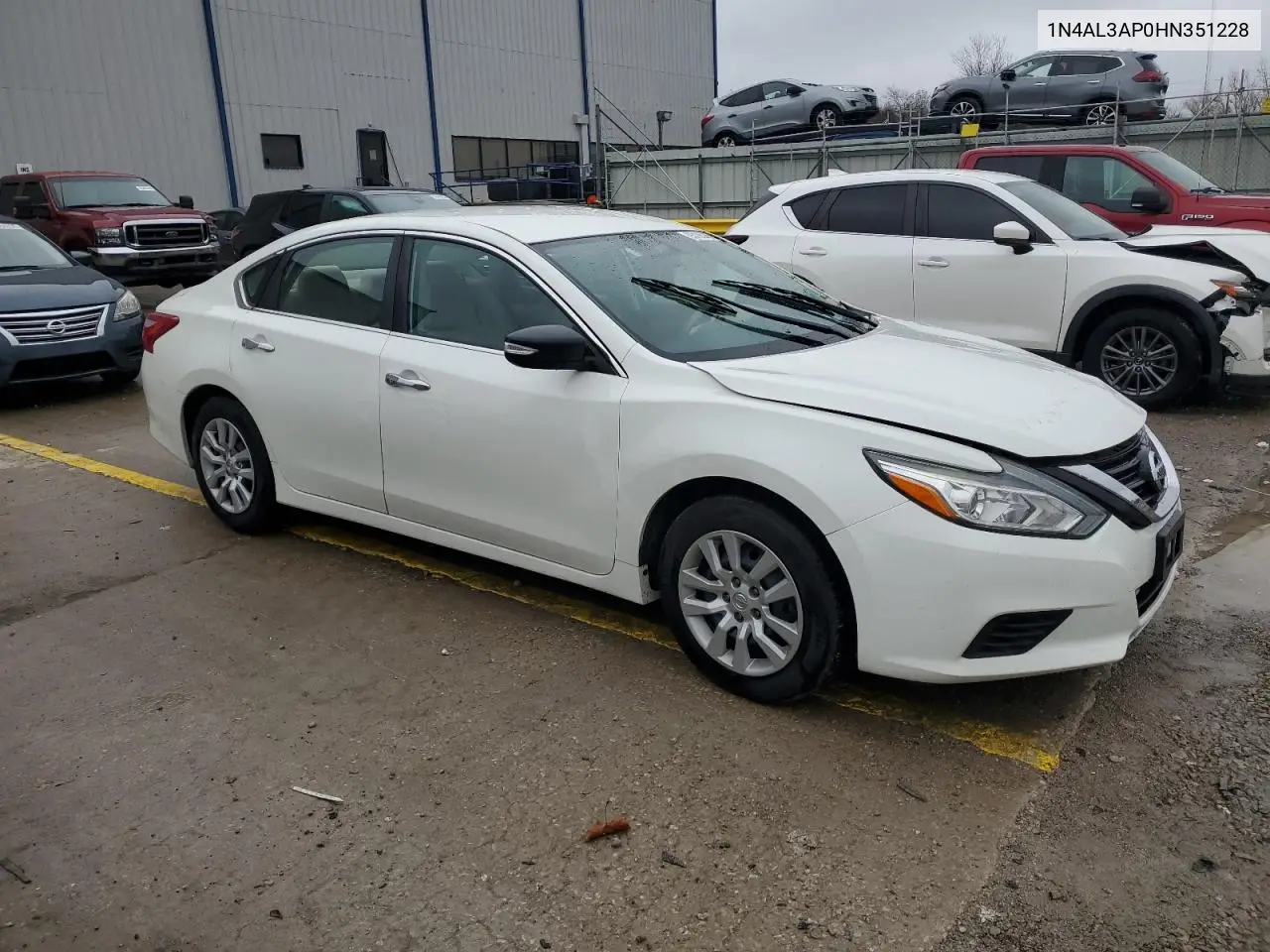 1N4AL3AP0HN351228 2017 Nissan Altima 2.5