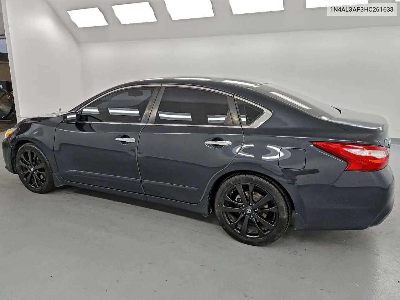 1N4AL3AP3HC261633 2017 Nissan Altima 2.5
