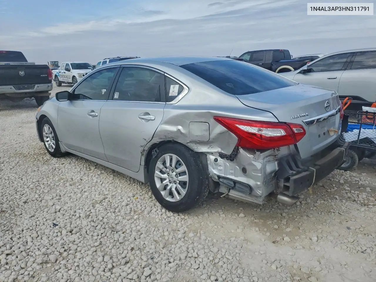 1N4AL3AP3HN311791 2017 Nissan Altima 2.5