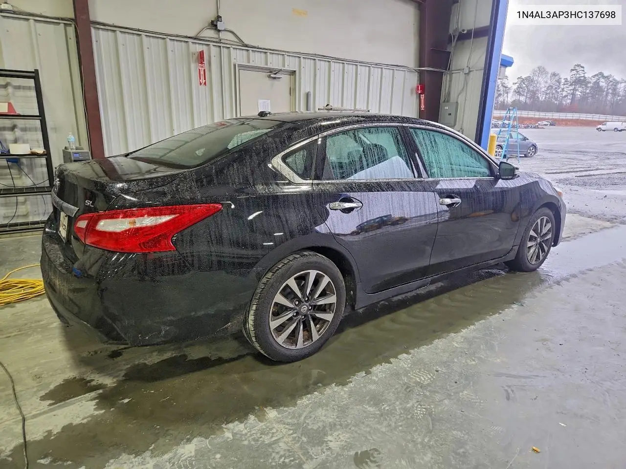 1N4AL3AP3HC137698 2017 Nissan Altima 2.5