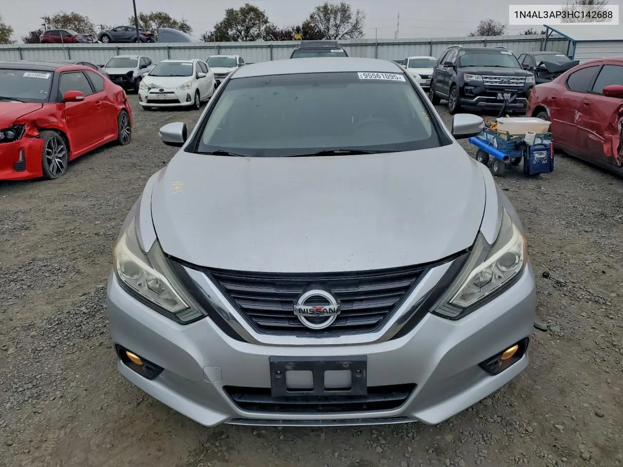 1N4AL3AP3HC142688 2017 Nissan Altima 2.5