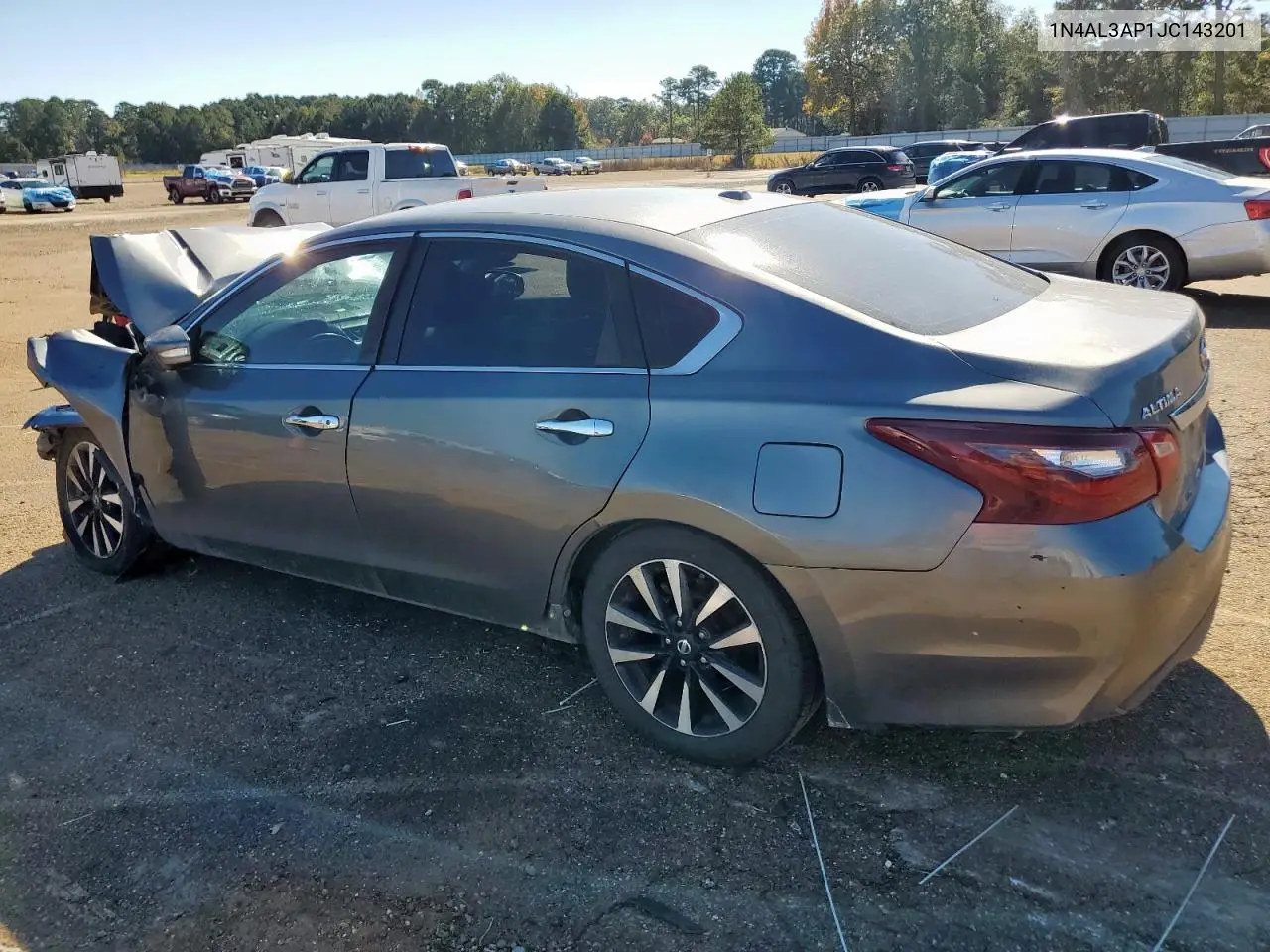 1N4AL3AP1JC143201 2018 Nissan Altima 2.5