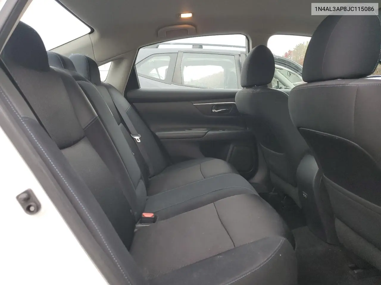 1N4AL3AP8JC115086 2018 Nissan Altima 2.5