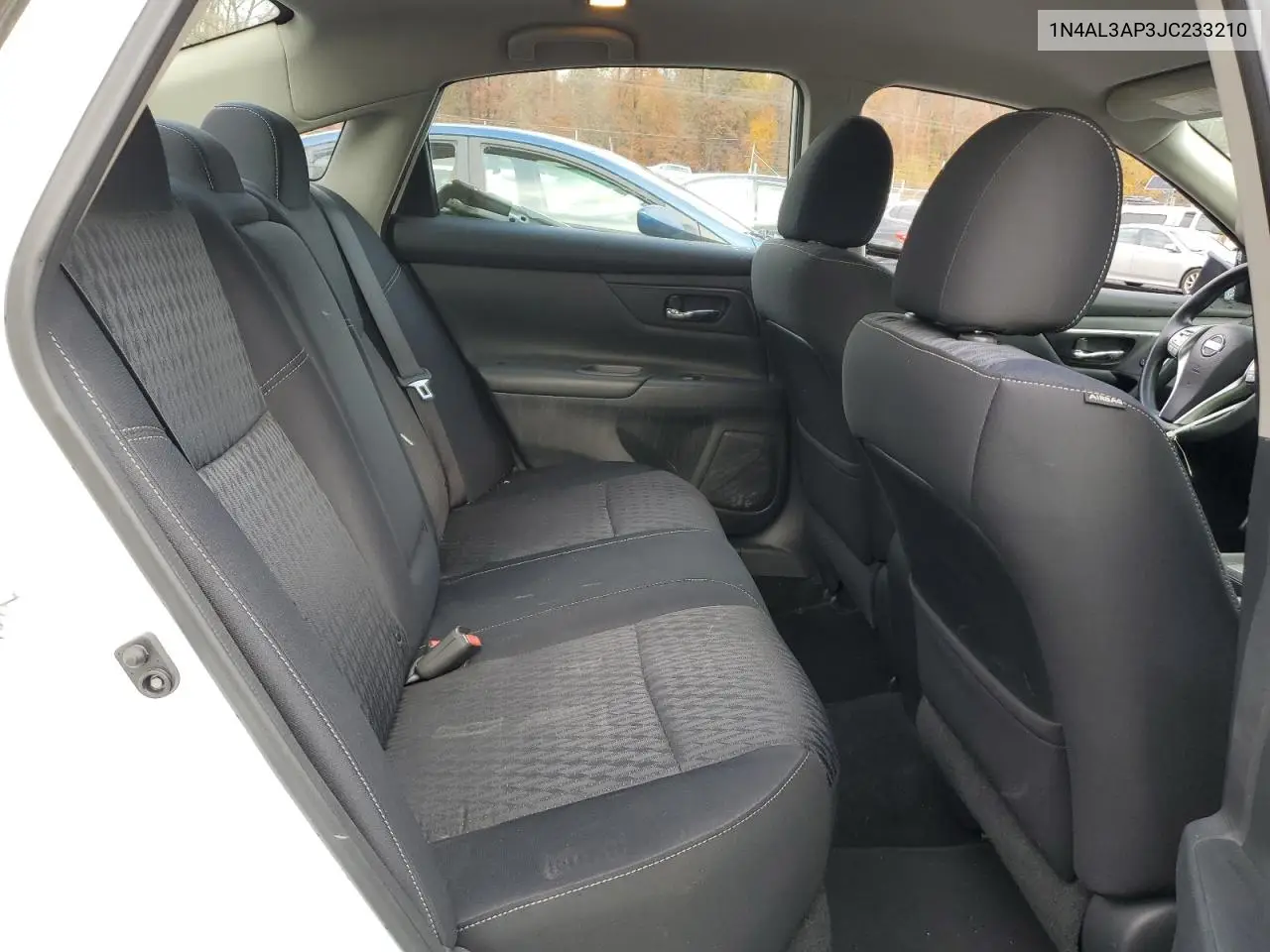 1N4AL3AP3JC233210 2018 Nissan Altima 2.5