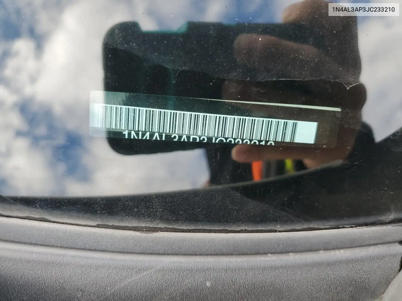 1N4AL3AP3JC233210 2018 Nissan Altima 2.5