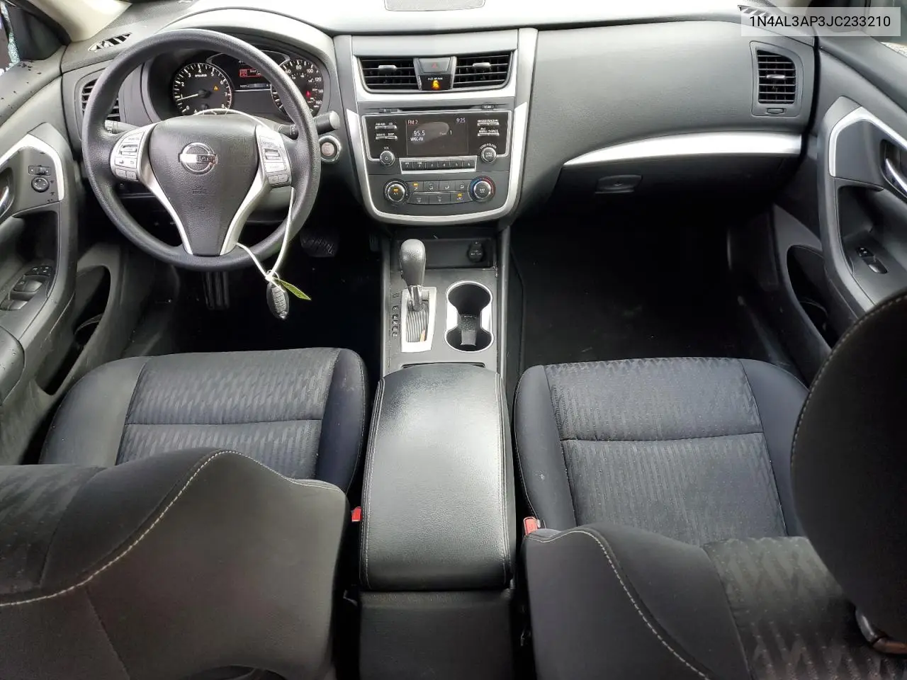 1N4AL3AP3JC233210 2018 Nissan Altima 2.5