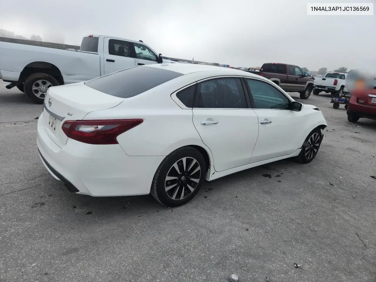 1N4AL3AP1JC136569 2018 Nissan Altima 2.5