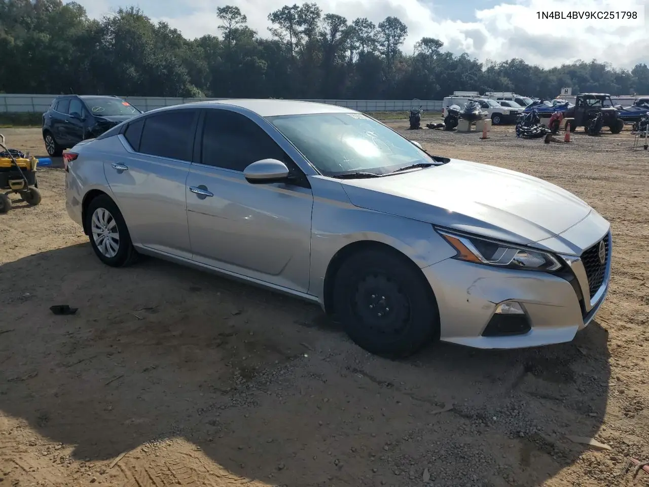 1N4BL4BV9KC251798 2019 Nissan Altima S