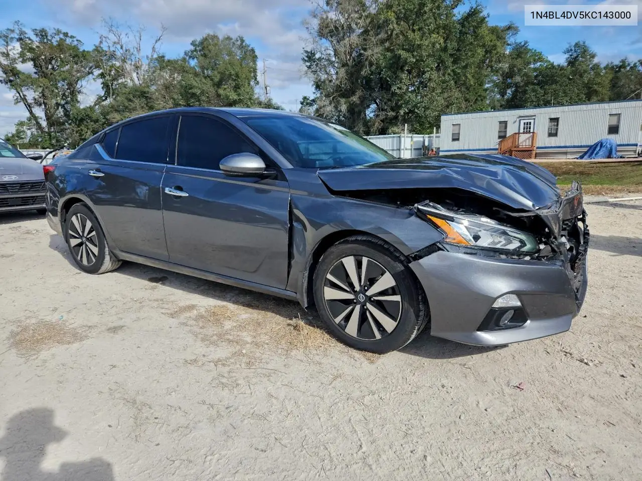 1N4BL4DV5KC143000 2019 Nissan Altima Sv
