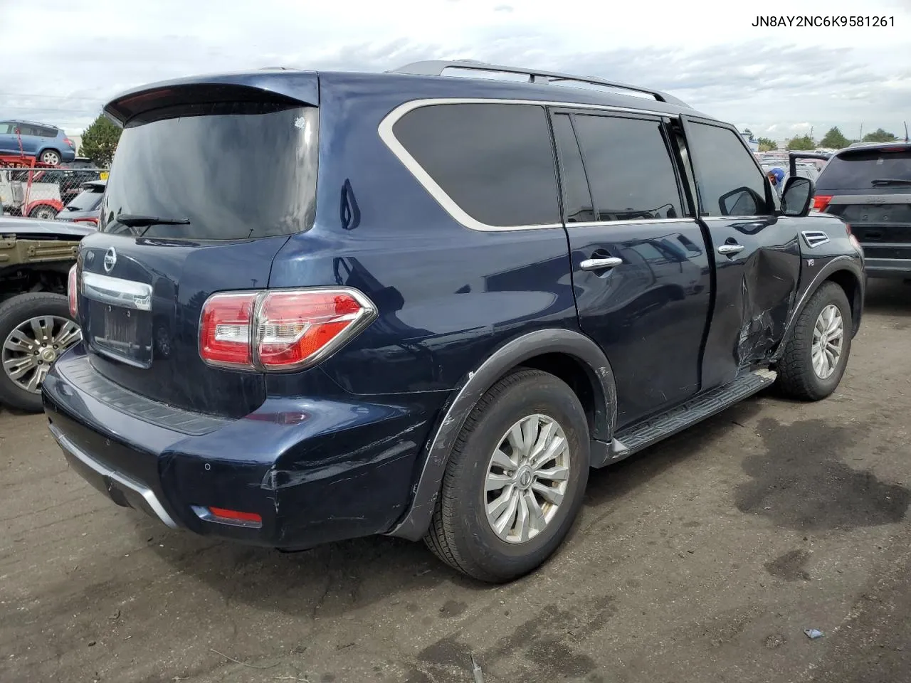 JN8AY2NC6K9581261 2019 Nissan Armada Sv