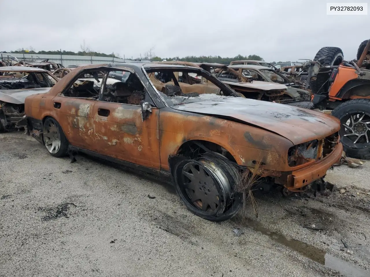PY32782093 1994 Nissan Gloria