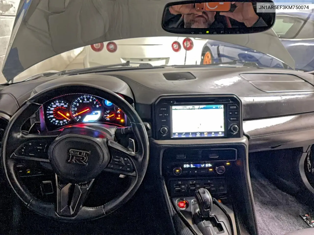JN1AR5EF3KM750074 2019 Niss Gt-R