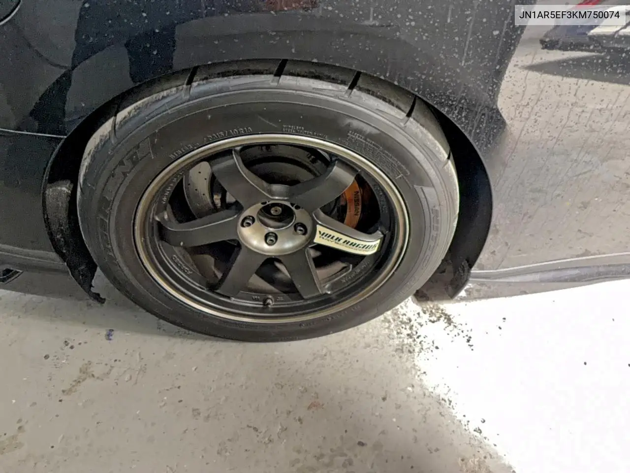 JN1AR5EF3KM750074 2019 Niss Gt-R