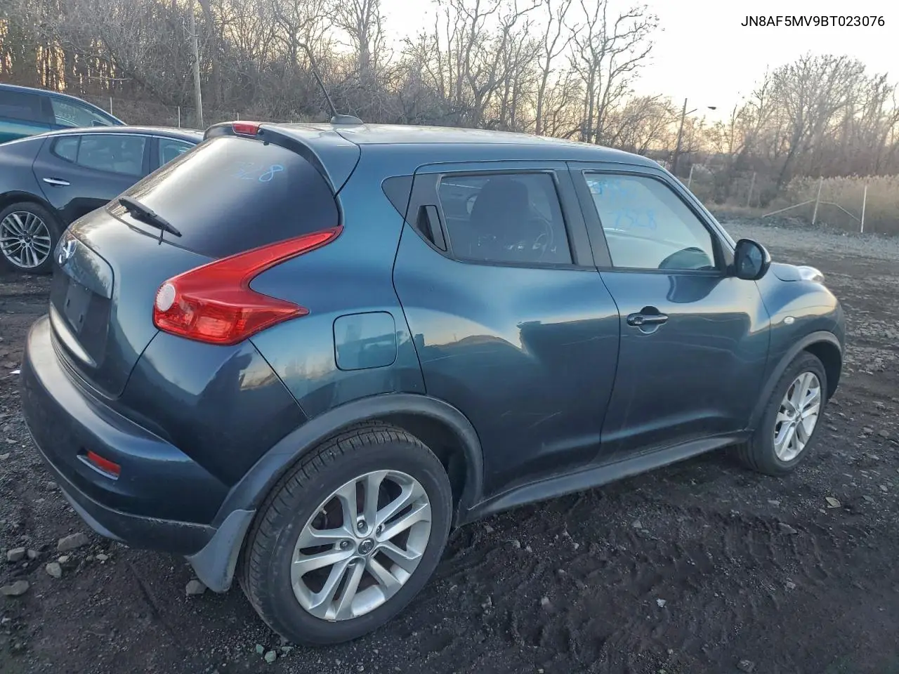 JN8AF5MV9BT023076 2011 Nissan Juke S