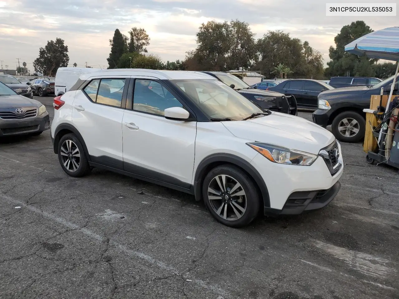 3N1CP5CU2KL535053 2019 Nissan Kicks S