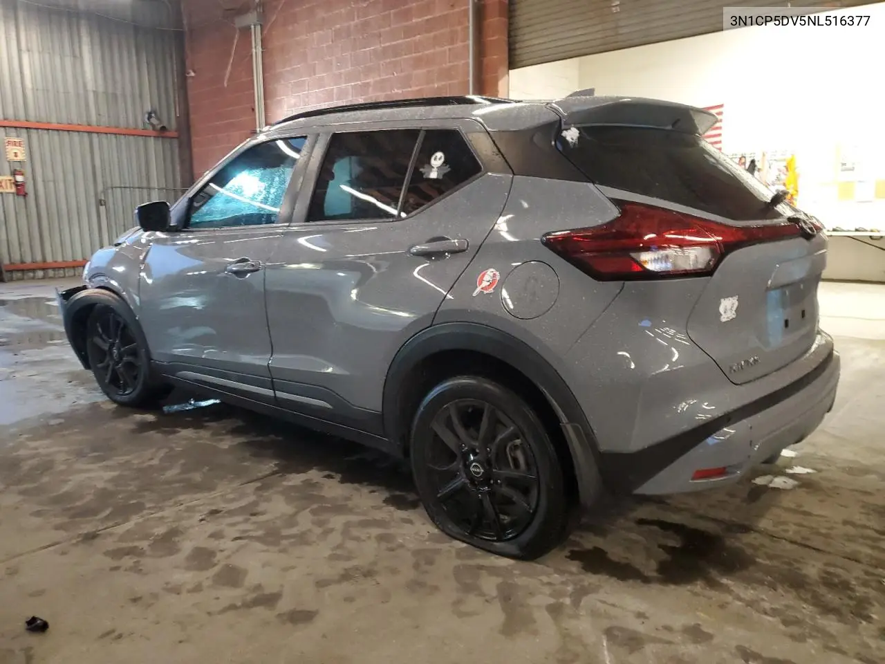 3N1CP5DV5NL516377 2022 Nissan Kicks Sr
