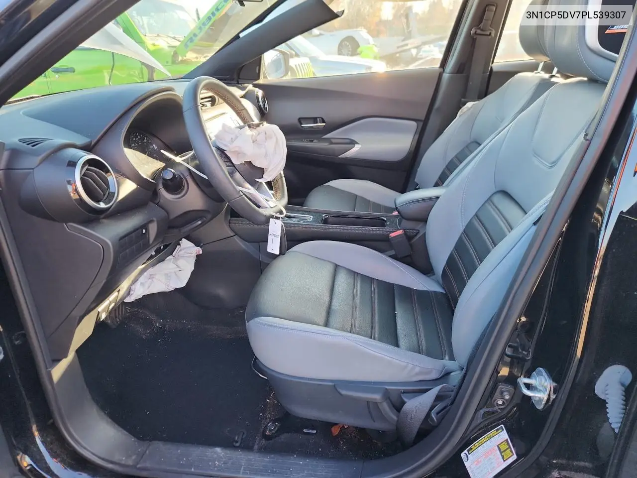 3N1CP5DV7PL539307 2023 Nissan Kicks Sr