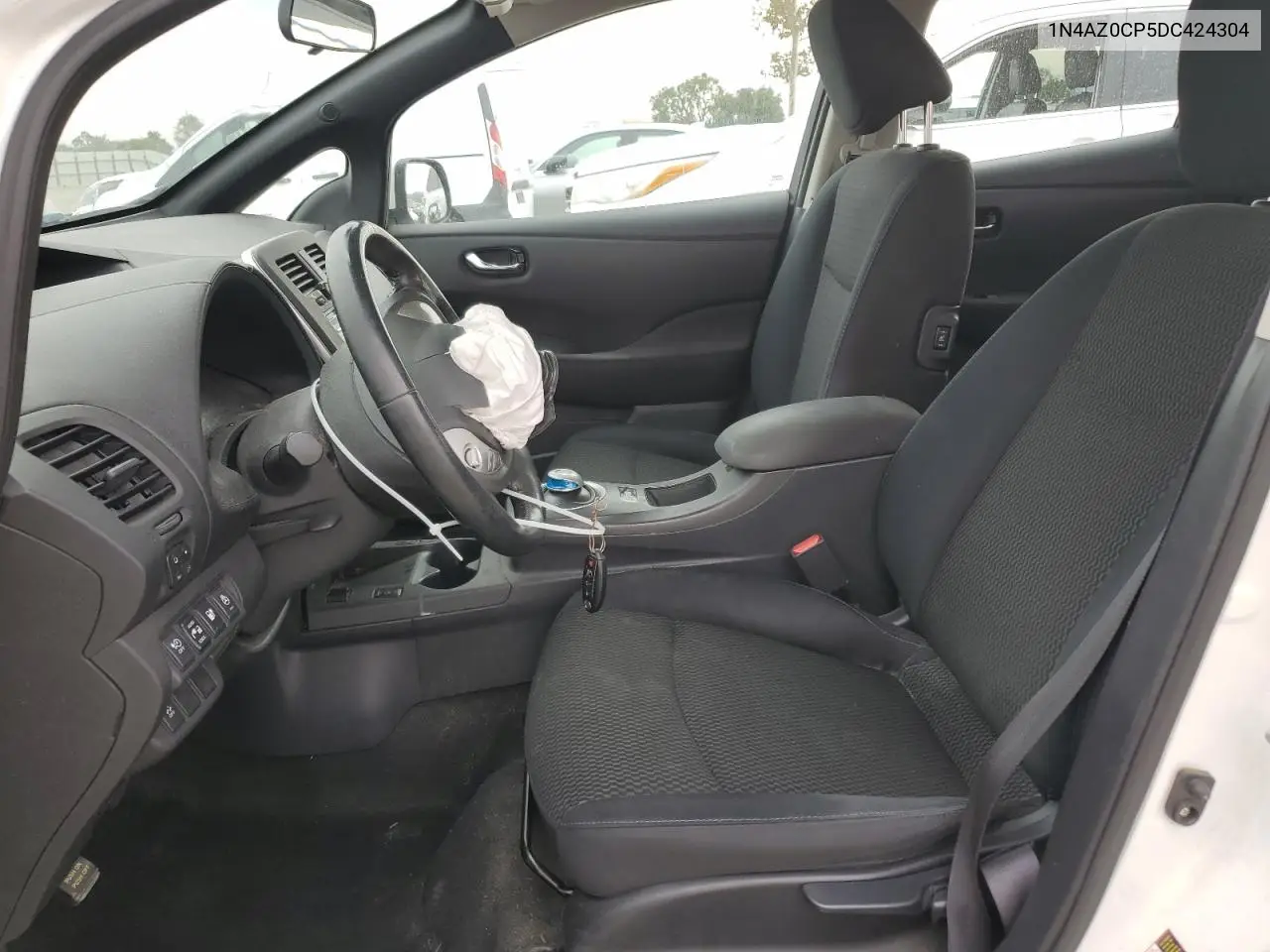 1N4AZ0CP5DC424304 2013 Nissan Leaf S